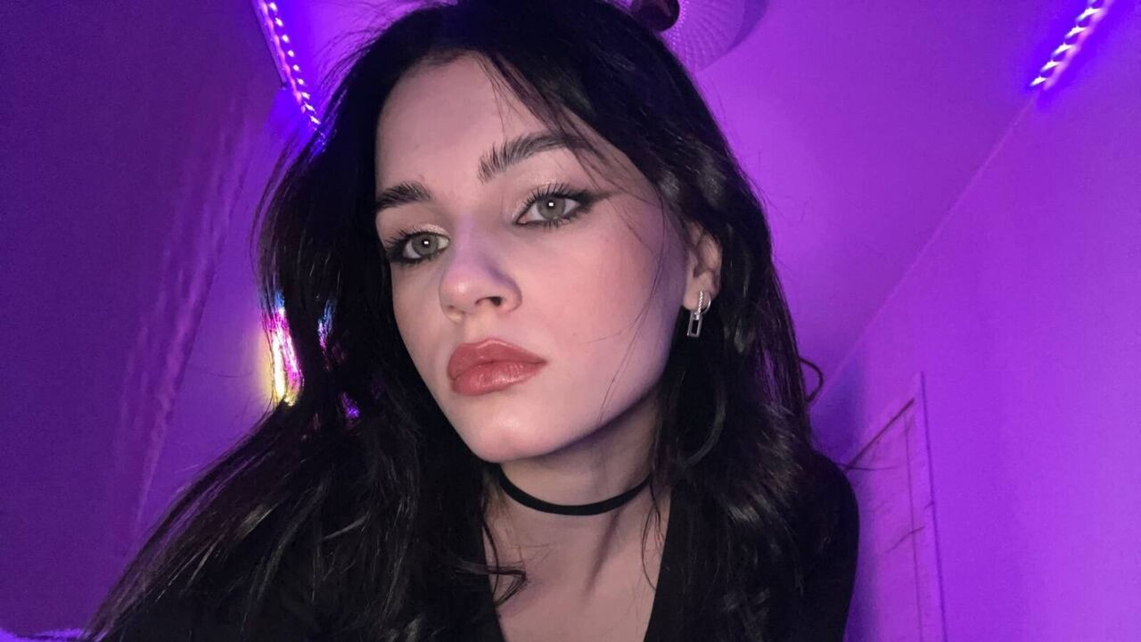Enter EditaHazlett Recorded Private